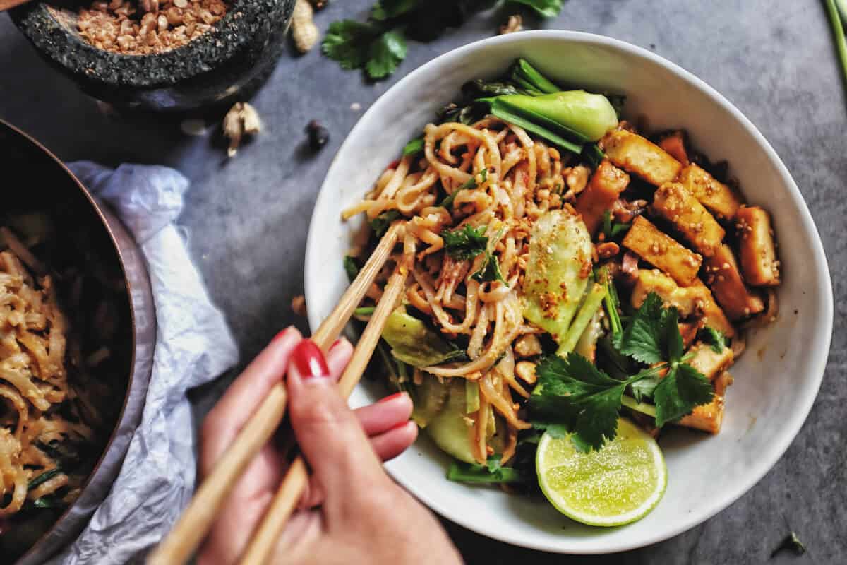 Pad thai dish 